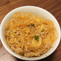 murasakii's cooksnap of when they made 調理師さんの節約！春雨炒め.