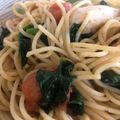 まっちゃの台所's cooksnap of when they made ほうれん草とトマトのアンチョビパスタ.