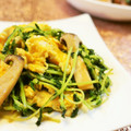アイリッシュショコラ's cooksnap of when they made 豆苗とたまごのオイスターソース炒め.