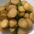 あのと's cooksnap of when they made 里芋とアスパラのバター醤油炒め.
