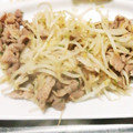 ぷっくりんご's cooksnap of when they made 簡単もやしと豚小間にら炒め.