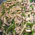 こめはむ's cooksnap of when they made 豚肉のチンジャオ.