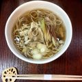 horseland's cooksnap of when they made 天然マイタケ、シモフリシメジの温蕎麦＾＾.