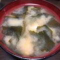 ラクラクダ's cooksnap of when they made わかめと豆腐のみそ汁.