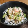 あおいくるま's cooksnap of when they made 具沢山 大人の 釜揚げしらす丼.