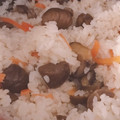 アソウギ's cooksnap of when they made 100均甘栗de栗ご飯.