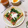 ネコかえる's cooksnap of when they made 菜花と半熟卵のバター醤油トースト.