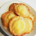 けんけんち's cooksnap of when they made 余った餃子の皮でカスタードパイ.