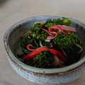 あきひゃ's cooksnap of when they made 菜の花とカニカマの中華風和え物.