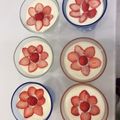 スプ☆'s cooksnap of when they made お花に見える苺の飾り切り♪.