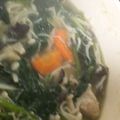ぽにょこまち's cooksnap of when they made 超簡単＆手抜き♪レタスと干し椎茸のスープ.