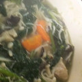 ぽにょこまち's cooksnap of when they made 超簡単＆手抜き♪レタスと干し椎茸のスープ.