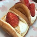 JathMinty's cooksnap of when they made いちごカスタードワッフル❤.