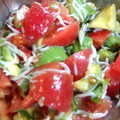 和芥子's cooksnap of when they made 簡単アボカドとトマトのしらす和えサラダ.