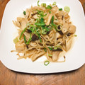 ＊愛ｍａｍａ＊'s cooksnap of when they made エリンギともやしのにんにくバター醤油炒め.