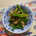 yumipoyos's cooksnap of when they made 食堂の味！ニンニクの芽と細切り肉の炒め物.