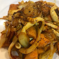 saki1010's cooksnap of when they made イカと小松菜とトマトのカレー炒め.