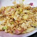 黒こっぺ's cooksnap of when they made 春キャベツとベーコンのふわ卵チャーハン♪.