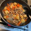 ☆ちょこび★'s cooksnap of when they made 定番簡単お惣菜✧基本の肉じゃが.