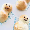 なっち船長's cooksnap of when they made 手ごねで 雪だるまパン.