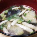 eユキさん's cooksnap of when they made 揚げなすとしめじのみそ汁.