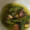 ariyuch's cooksnap of when they made アヒージョ風★アスパラとマッシュルーム.