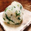 ちゃちゃまる26's cooksnap of when they made 柚子こしょう香る‥しらすおにぎり♡.
