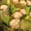 y_u♡'s cooksnap of when they made 白菜と鶏肉団子の春雨入りコンソメスープ.
