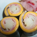 saki1010's cooksnap of when they made お弁当に✿かにかまとハムののり巻き.