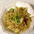 ばんぱく's cooksnap of when they made 玉ねぎとしめじの醤油マヨ炒め.