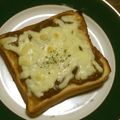 めがねりんご's cooksnap of when they made リメイク＊カレーチーズトースト.