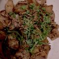 cotoko14☆'s cooksnap of when they made 里芋と豚肉にんにくバター炒め.