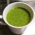 ともぞんび's cooksnap of when they made ケールとジャガイモのスープ.