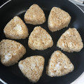 こぅちぃ's cooksnap of when they made こんがり香ばしい〜♡簡単焼きおにぎり.