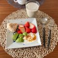 ちゃぴ♥'s cooksnap of when they made 簡単で綺麗なの！鮭フレークおにぎり.