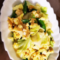 みーくんジュニア's cooksnap of when they made 簡単♪スナップエンドウとキャベツの卵とじ.