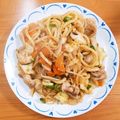 なふぃこ's cooksnap of when they made 簡単！焼うどん〜オイスターソースで〜.