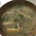 クックPW9C2T☆'s cooksnap of when they made たっぷり牛蒡の生姜入り味噌汁.
