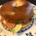 R2016's cooksnap of when they made サーモンとアボカドのベーグル.