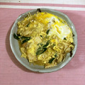 クック1V5K8H☆'s cooksnap of when they made 汁だく青ネギと油揚げの卵とじ丼(衣笠丼).