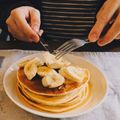 しず＊'s cooksnap of when they made 強力粉と薄力粉でふわふわホットケーキ.