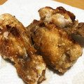 Tomoyosan's cooksnap of when they made 手羽元の簡単唐揚げ.