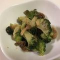 papikun's cooksnap of when they made 簡単一品♡ブロッコリーと油揚げの胡麻和え.