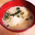 3姉妹ちゃんママ's cooksnap of when they made 定番！じゃがいもとわかめの味噌汁♪.