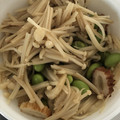 クックZ8J4H4☆'s cooksnap of when they made えのきと枝豆の炒めもの.