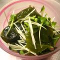 ことりんころ's cooksnap of when they made わかめとかいわれのポン酢和え.