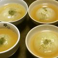 めがねりんご's cooksnap of when they made レンジ★丸ごと玉ねぎスープ.