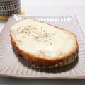 ぱふ's cooksnap of when they made 我が家の朝食☆ペッパー＆チーズトースト.