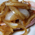 Mamybu's cooksnap of when they made 厚切りハムの玉ねぎしょうが風味ソースかけ.