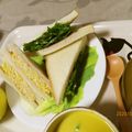 よちりん's cooksnap of when they made サンチュとハムのサンドイッチ.